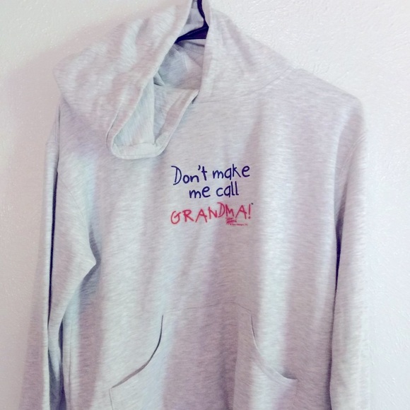 YOUTH HOODIE "DON'T MAKE ME CALL GRANDMA", NWT - Picture 2 of 2